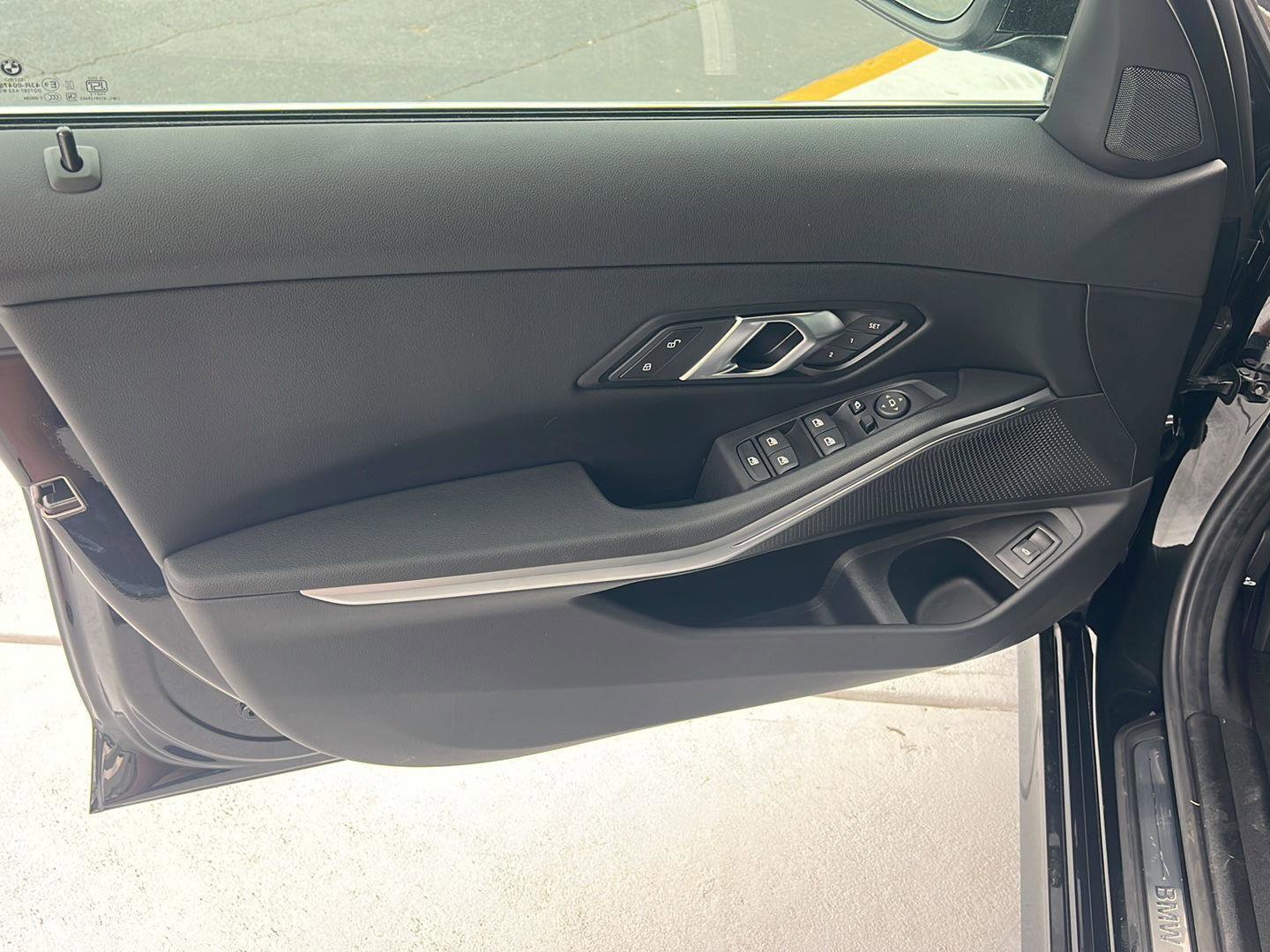 Used 2026 BMW 330i Sedan image 16