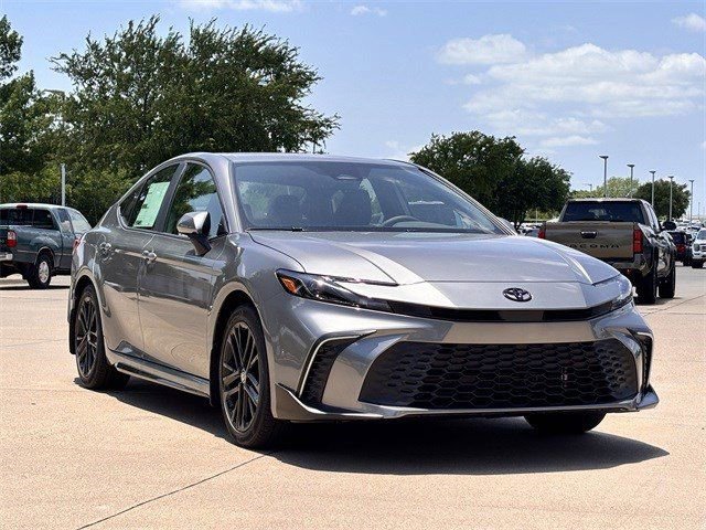 New 2026 Toyota Camry SE image 2