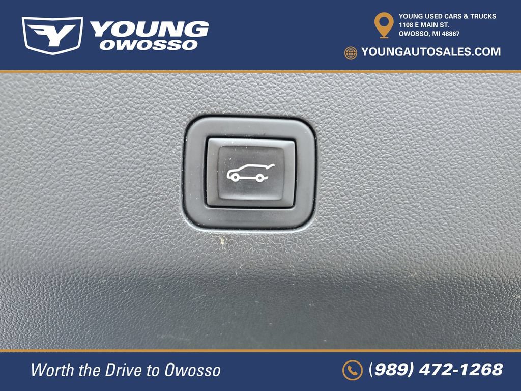 Certified 2024 Chevrolet Suburban Premier w/ Advanced Technology Package AWD/4WD image 36