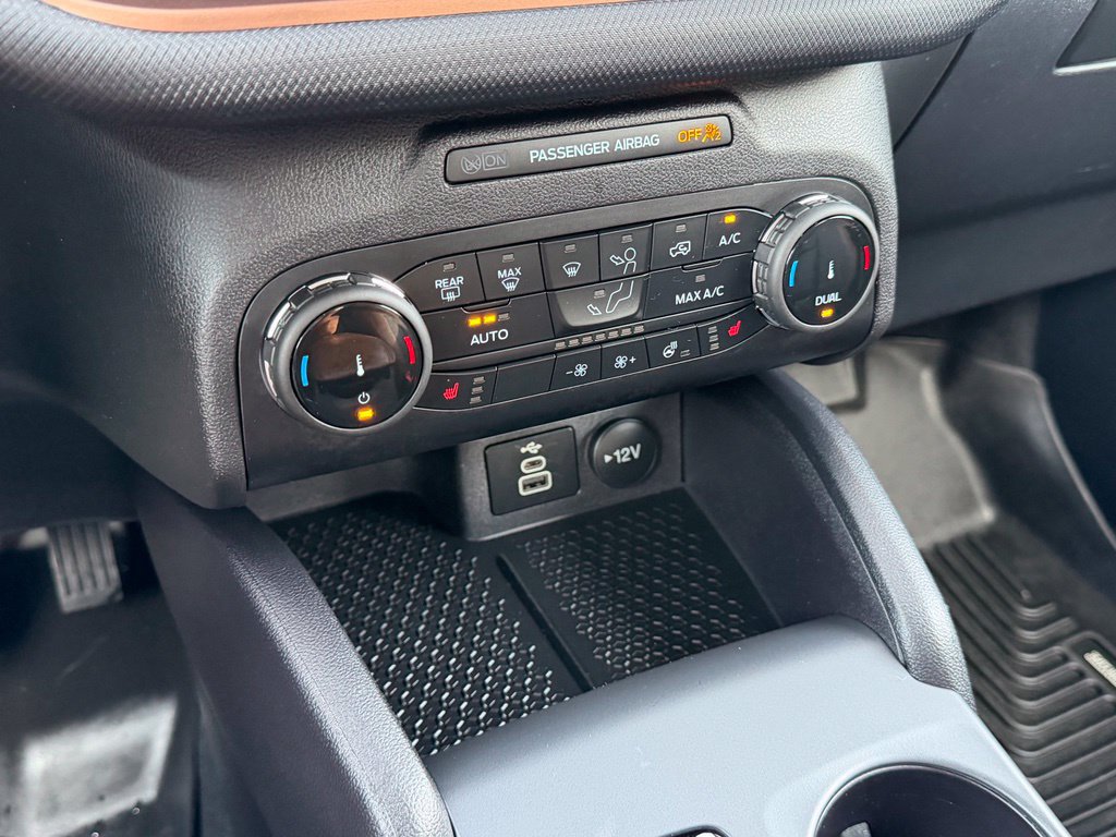 Certified 2023 Ford Bronco Sport Outer Banks AWD/4WD image 31
