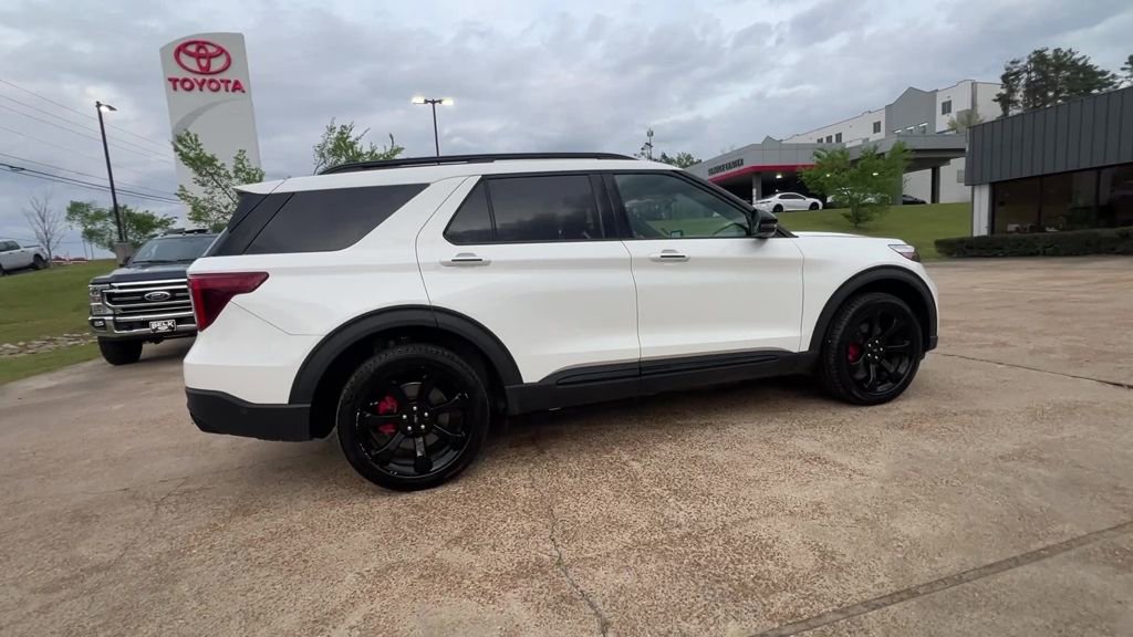 Used 2021 Ford Explorer ST w/ Equipment Group 401A image 7