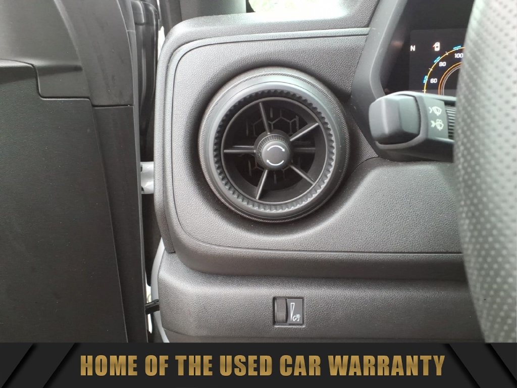 Used 2024 Chevrolet Colorado W/T RWD image 18
