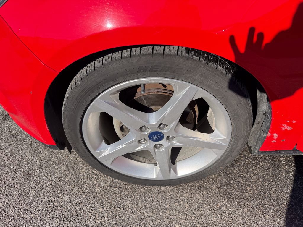 Used 2014 Ford Focus SE w/ Equipment Group 201A image 22