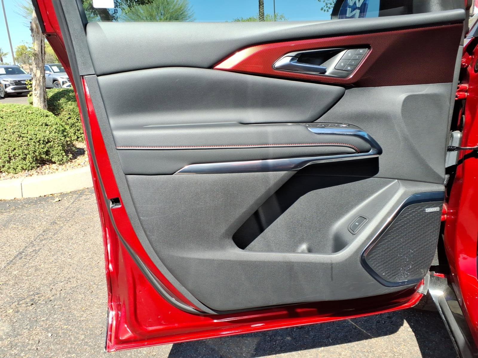 Used 2025 Chevrolet Traverse RS w/ LPO, Floor Liner Package image 19
