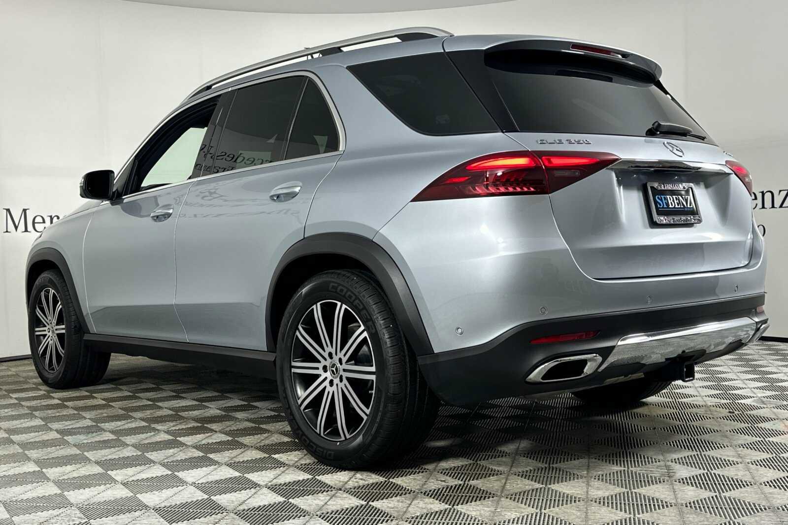 Certified 2025 Mercedes-Benz GLE 350 4MATIC image 6