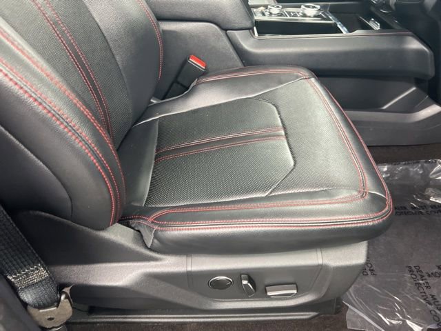 Used 2023 Ford Expedition Max Limited image 28