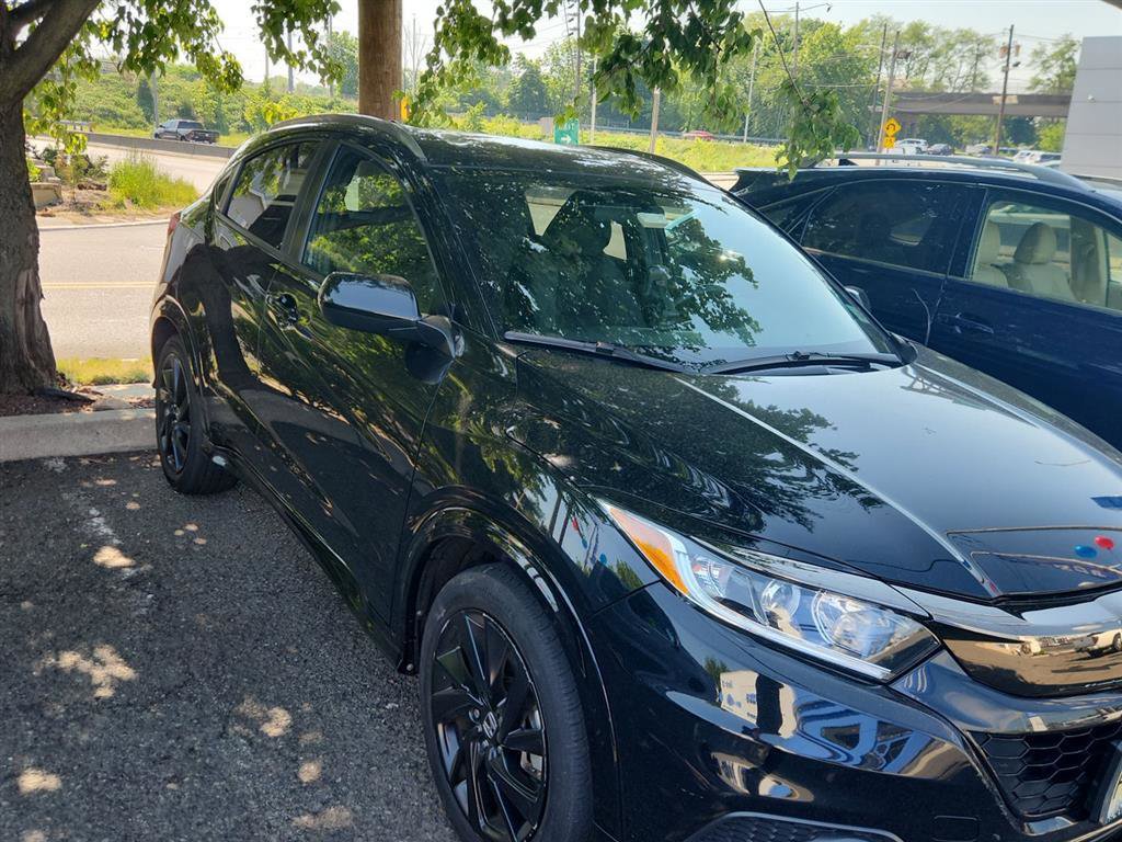Used 2022 Honda HR-V Sport image 1