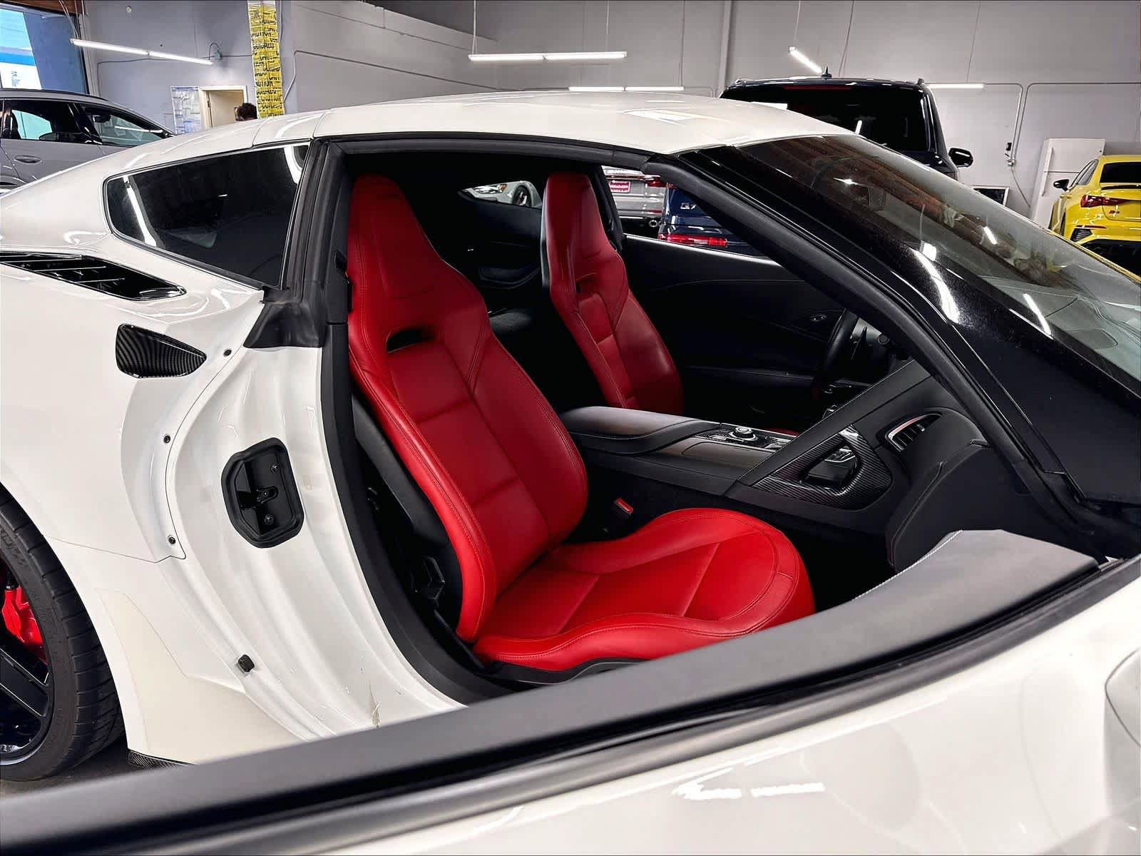 Used 2019 Chevrolet Corvette Stingray Coupe w/ Battery Protection Package RWD image 10