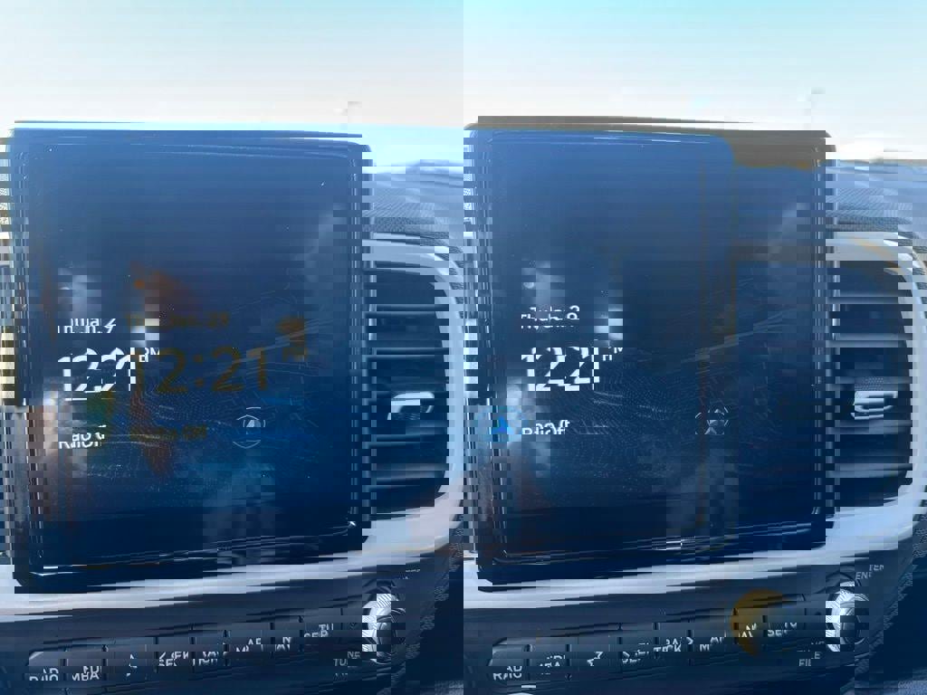 New 2025 Hyundai Venue Limited image 11