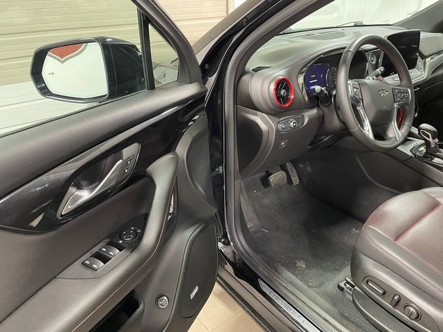 Used 2023 Chevrolet Blazer RS w/ Driver Confidence II Package AWD/4WD image 10
