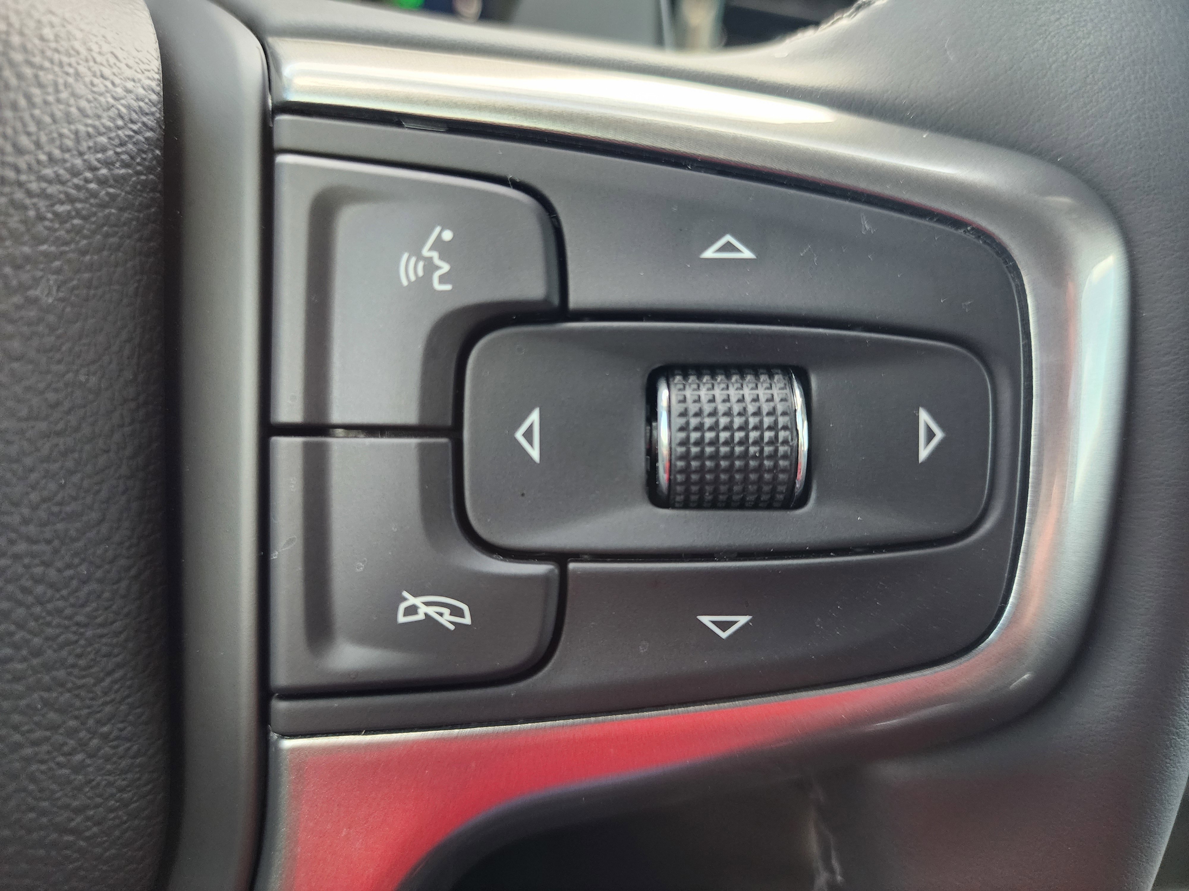 Used 2026 Chevrolet Silverado 1500 LTZ w/ LTZ Premium Package image 22