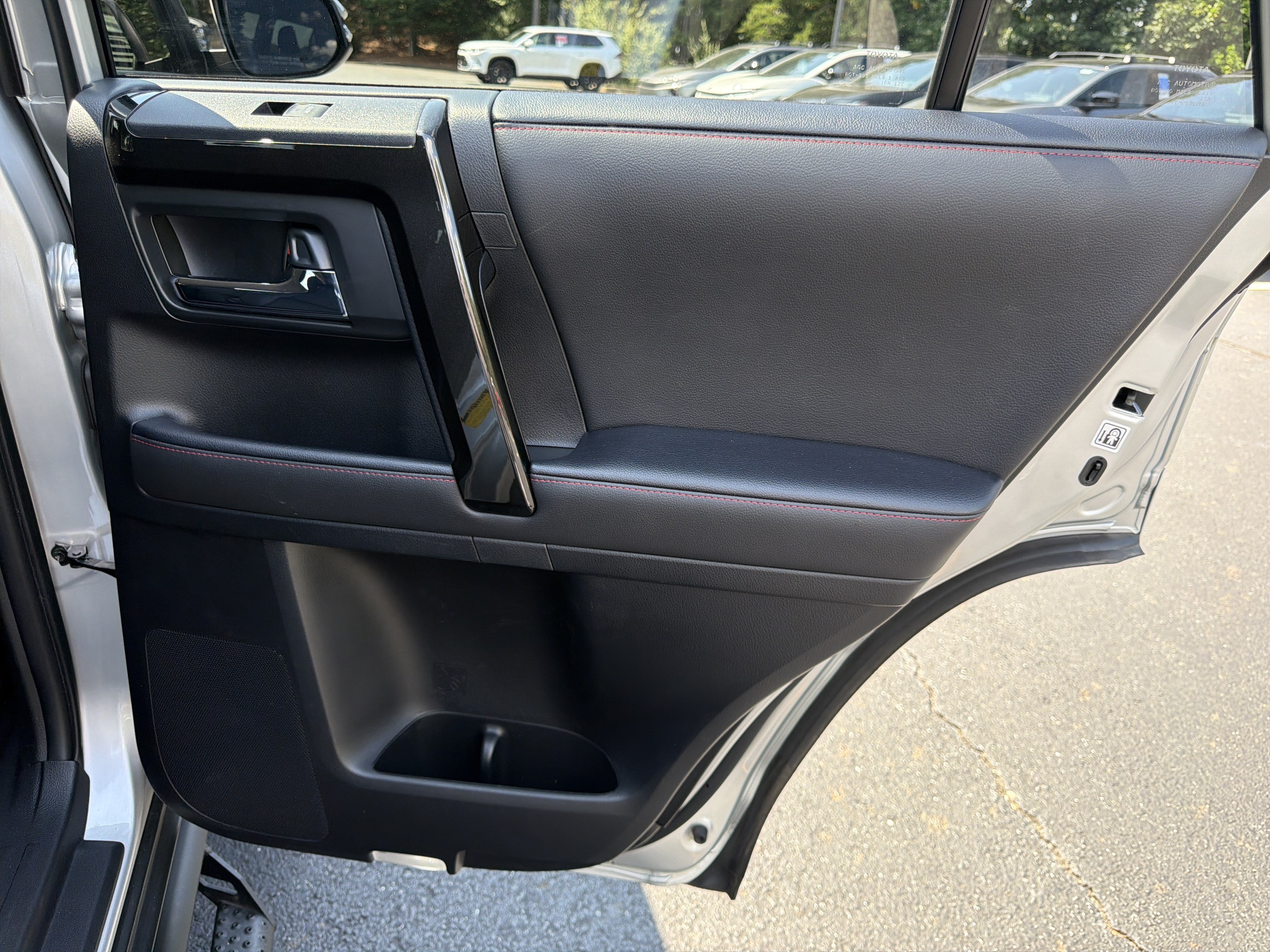 Used 2023 Toyota 4Runner TRD Off-Road Premium w/ Moonroof Package AWD/4WD image 16