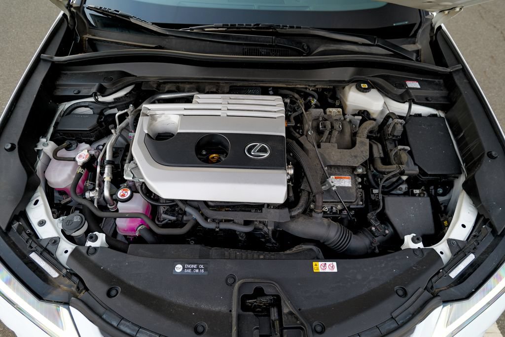 Used 2024 Lexus UX 250h F Sport AWD/4WD image 59