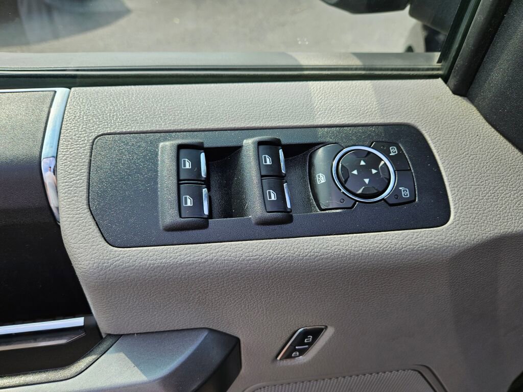 Used 2016 Ford F150 XLT image 15