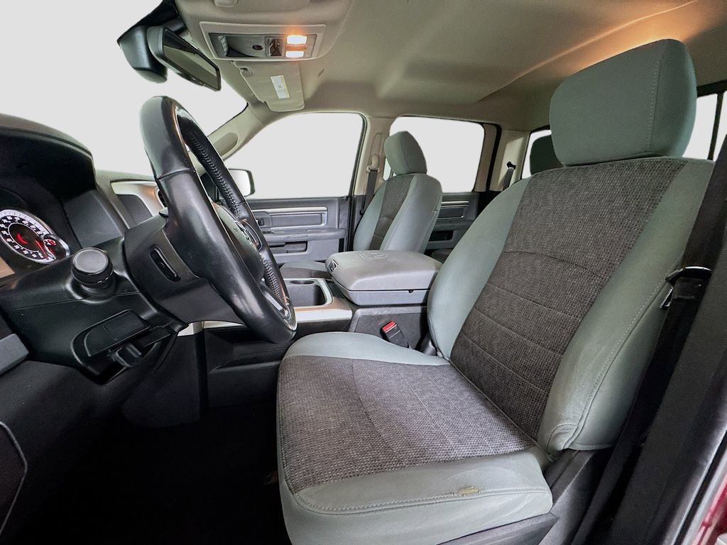 Used 2018 RAM 1500 Big Horn image 9