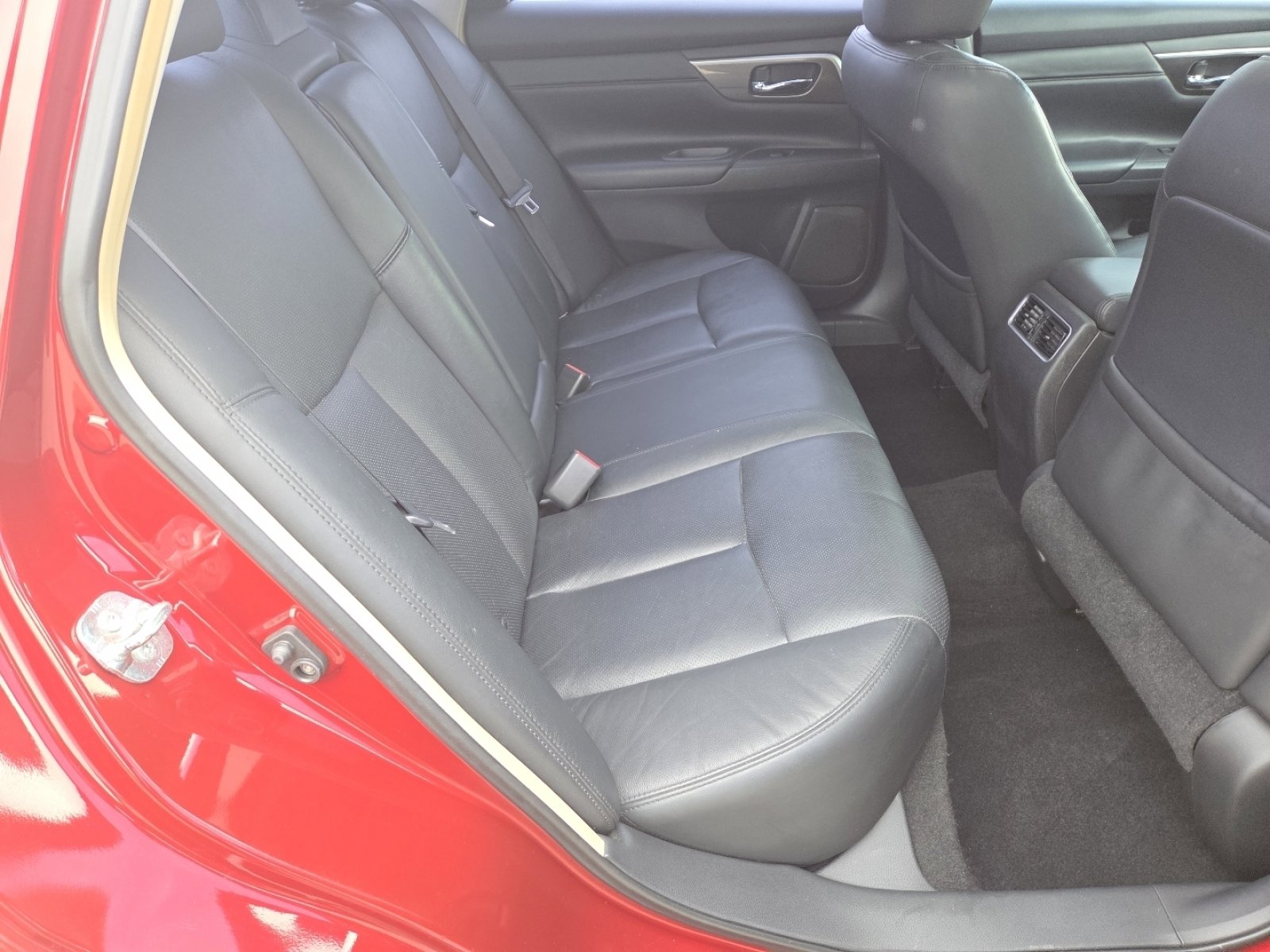 Used 2013 Nissan Altima 2.5 SL w/ 2.5 Moonroof Pkg FWD image 21