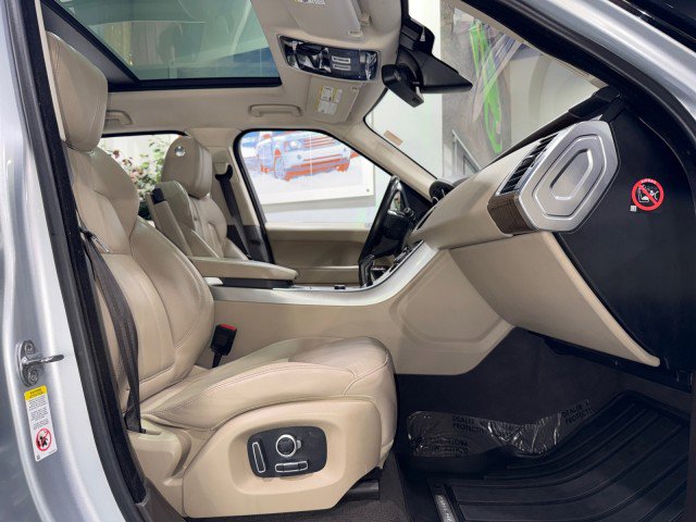 Used 2016 Land Rover Range Rover Sport HSE image 60