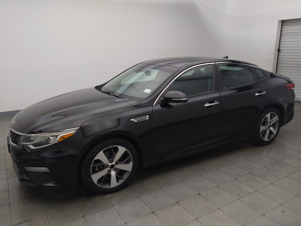 Used 2019 Kia Optima S FWD image 2