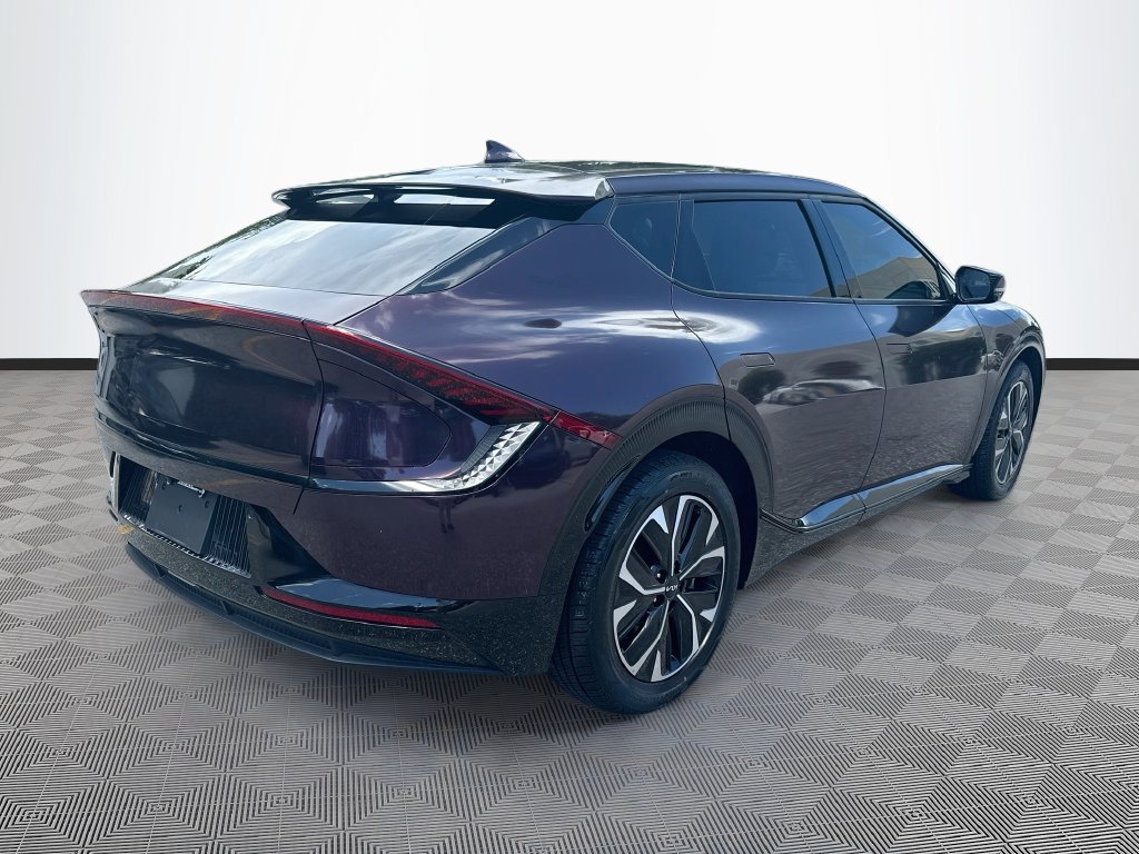 Used 2023 Kia EV6 Wind RWD image 5