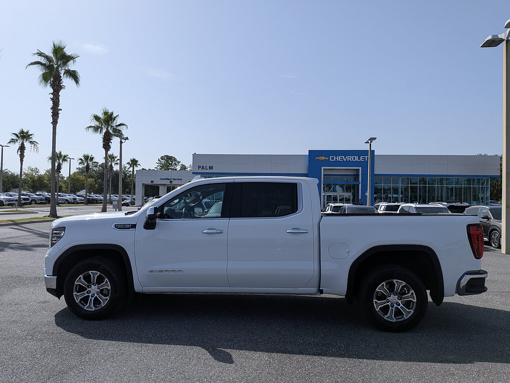 Certified 2025 GMC Sierra 1500 SLT RWD image 6