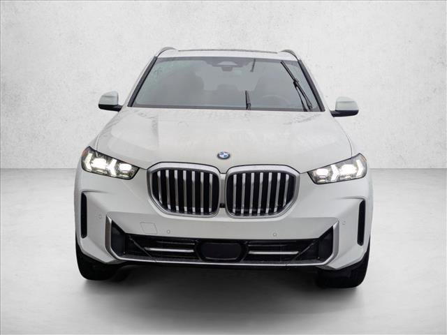 Used 2026 BMW X5 xDrive40i w/ Premium Package AWD/4WD image 5