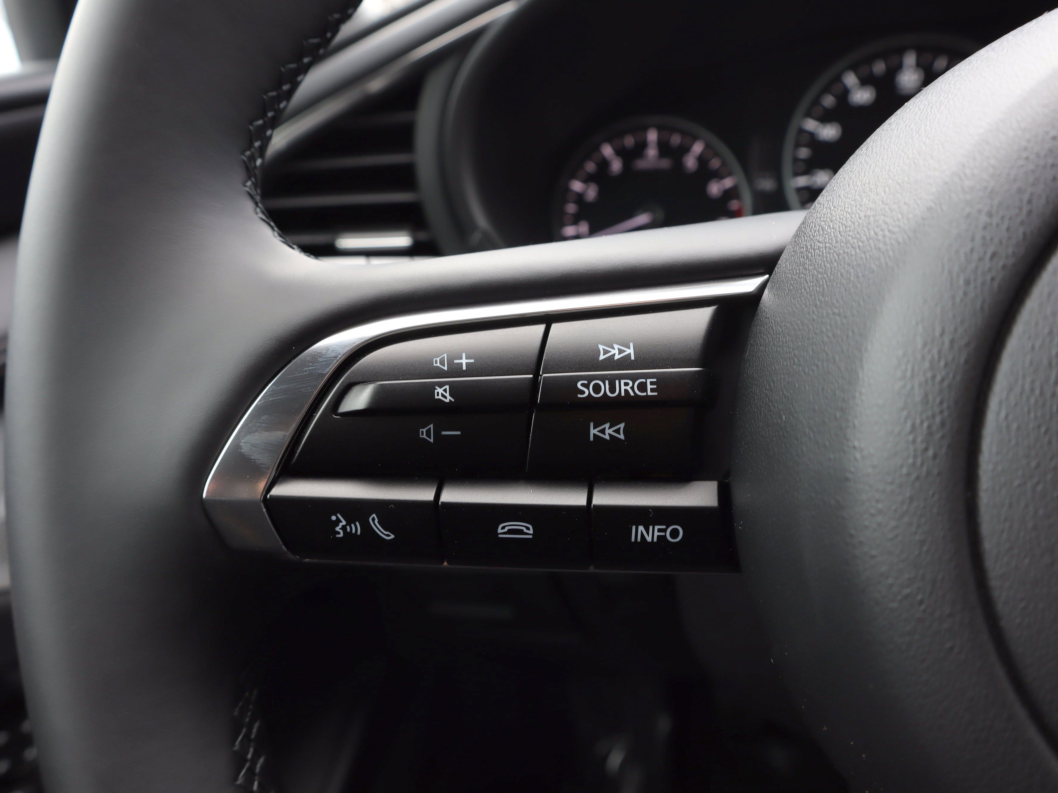 New 2026 MAZDA MAZDA3 2.5 S Hatchback w/ Premium Pkg image 16