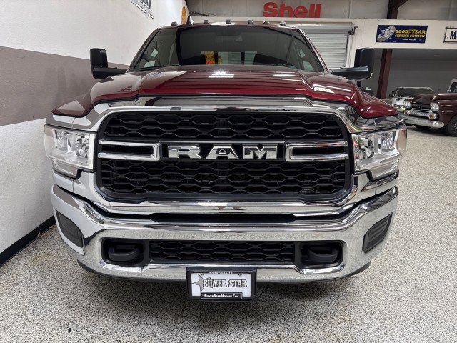 Used 2022 RAM 3500 Tradesman image 2