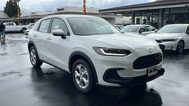 New 2025 Honda HR-V LX image 2