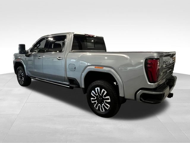 Used 2025 GMC Sierra 2500 Denali Ultimate AWD/4WD image 5