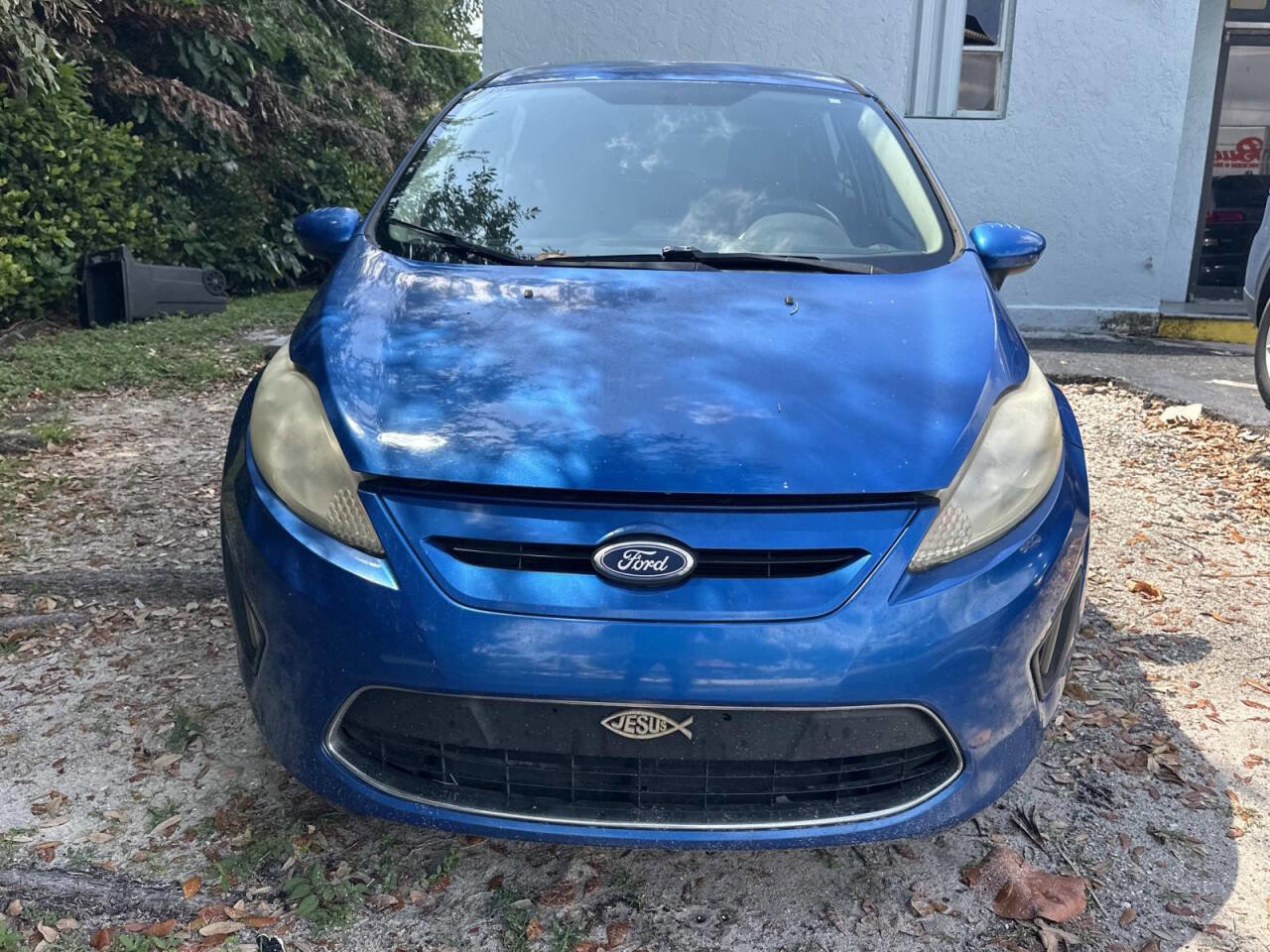 Used 2011 Ford Fiesta SE w/ 202A Rapid Spec Order Code FWD image 2