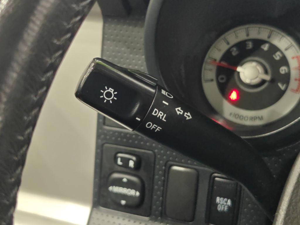 Used 2014 Toyota FJ Cruiser 4WD w/ Upgrade Package image 12