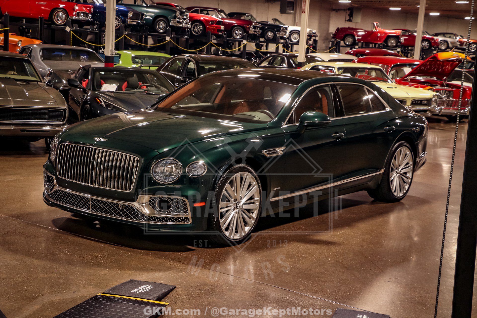 Used 2023 Bentley Flying Spur Azure AWD/4WD image 37