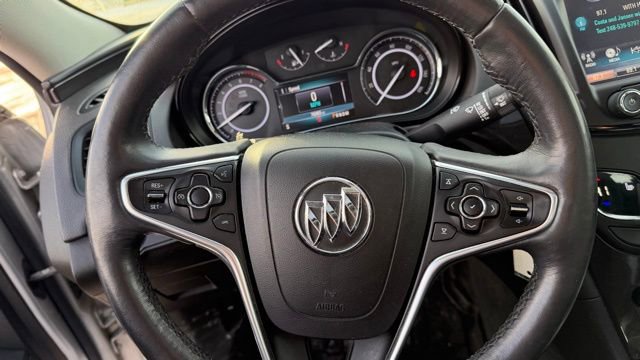 Used 2016 Buick Regal image 19