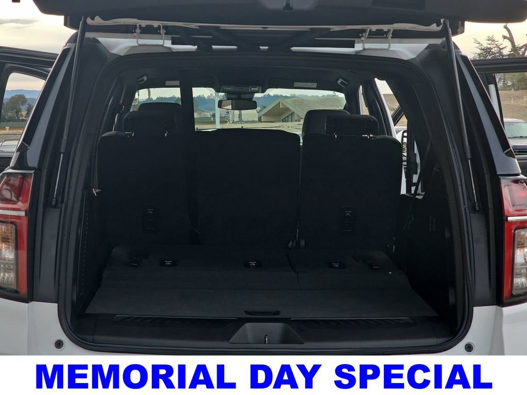 Used 2024 Chevrolet Tahoe LS RWD image 13