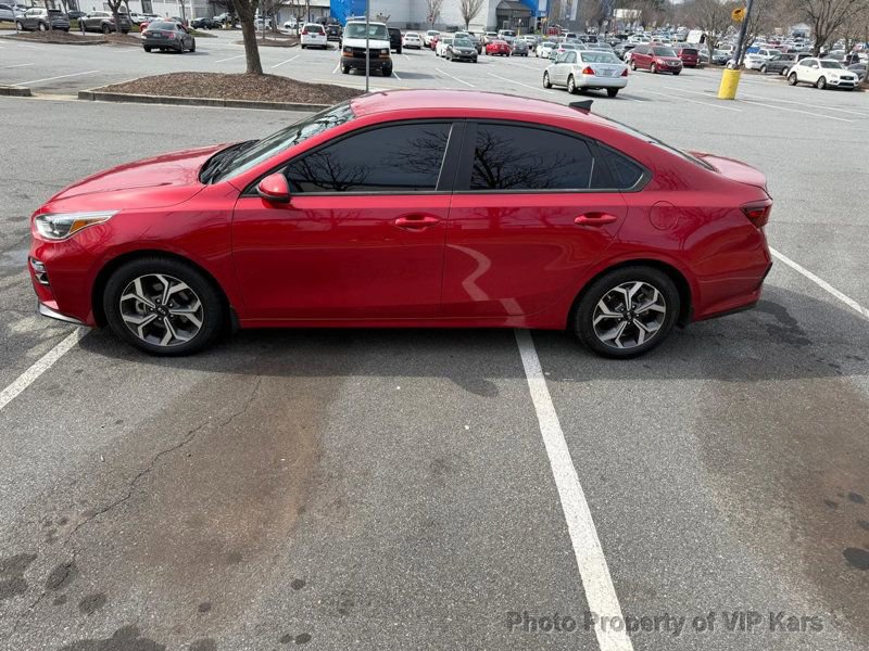 Used 2021 Kia Forte LXS image 4