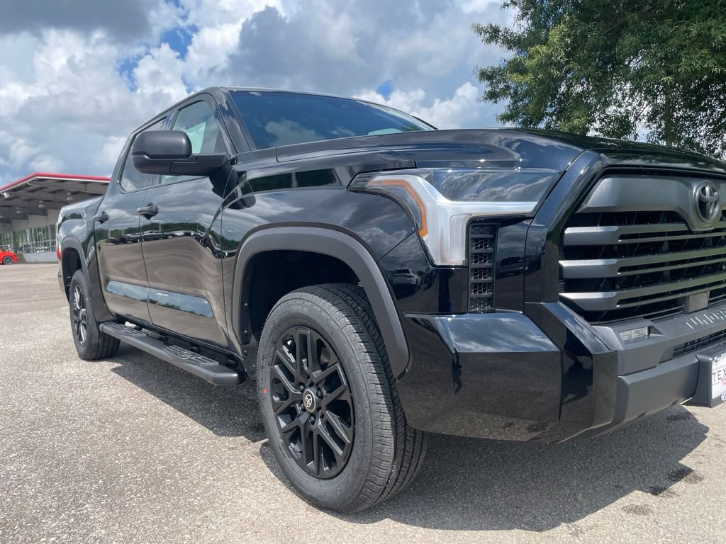 New 2026 Toyota Tundra SR5 w/ SX Package AWD/4WD image 9