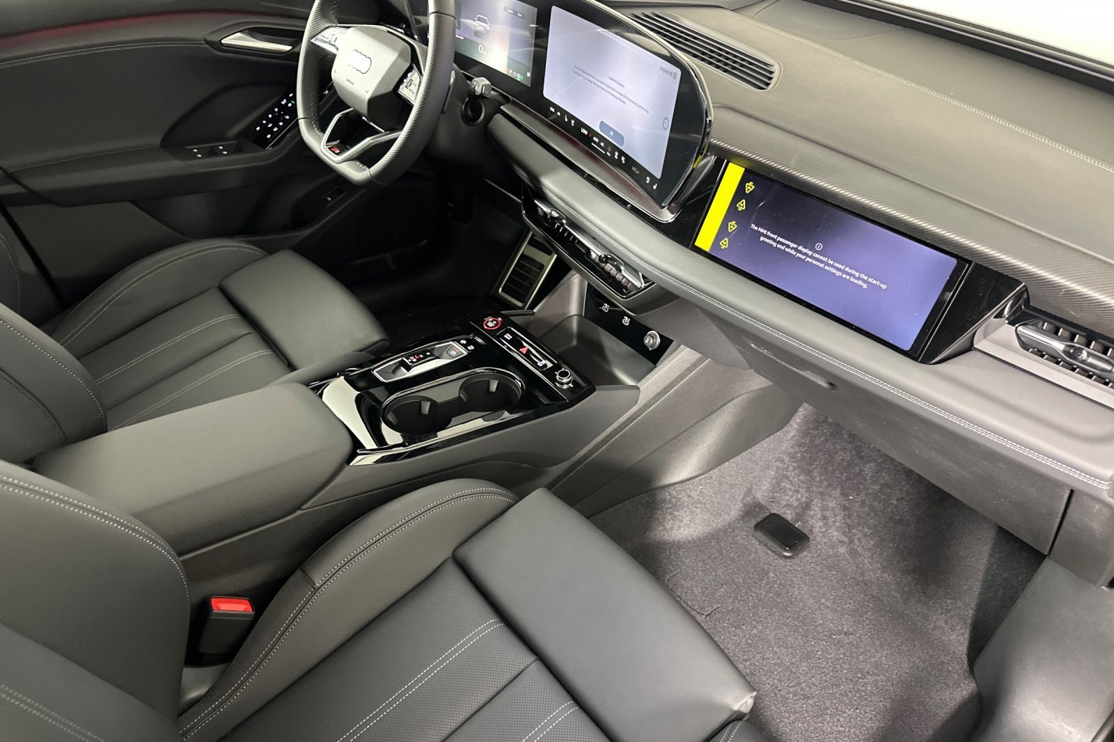 New 2027 Audi SQ6 e-tron Premium Plus AWD/4WD image 15