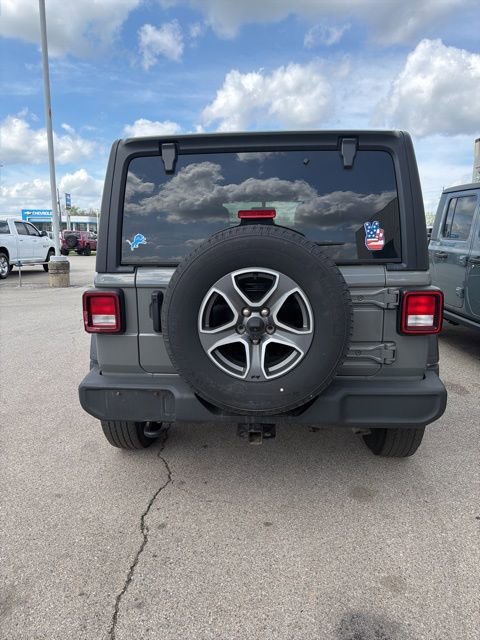 Used 2022 Jeep Wrangler Unlimited Sport AWD/4WD image 5