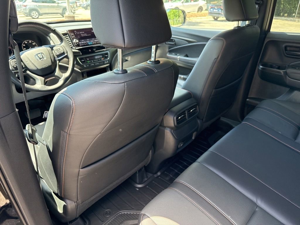 Used 2025 Honda Ridgeline TrailSport image 15