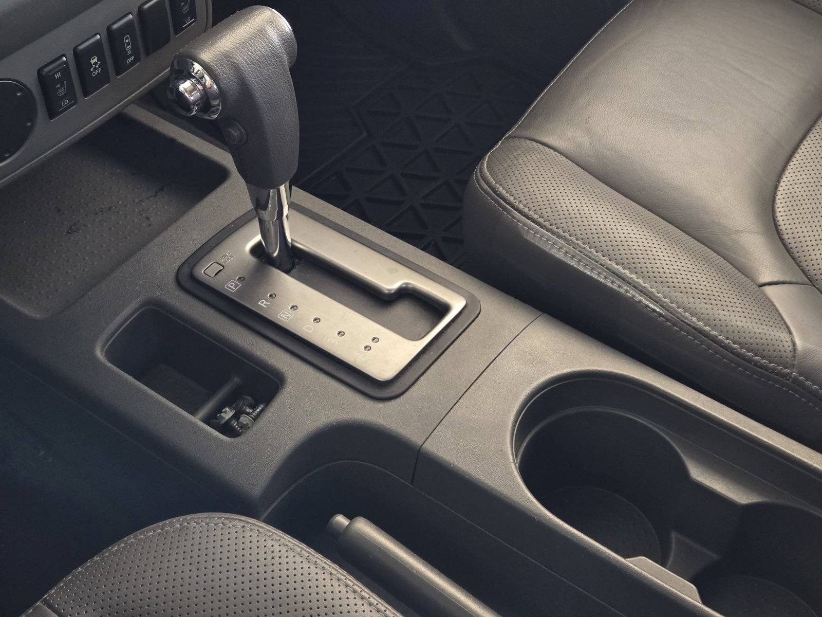 Used 2019 Nissan Frontier SL RWD image 19
