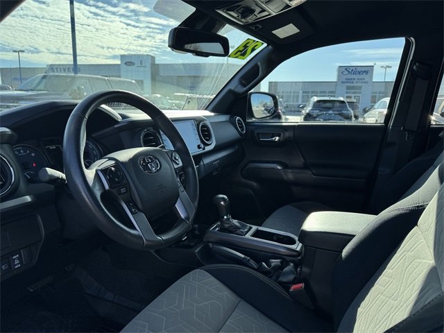 Used 2023 Toyota Tacoma TRD Off-Road w/ Black Out Package (TMS) image 19