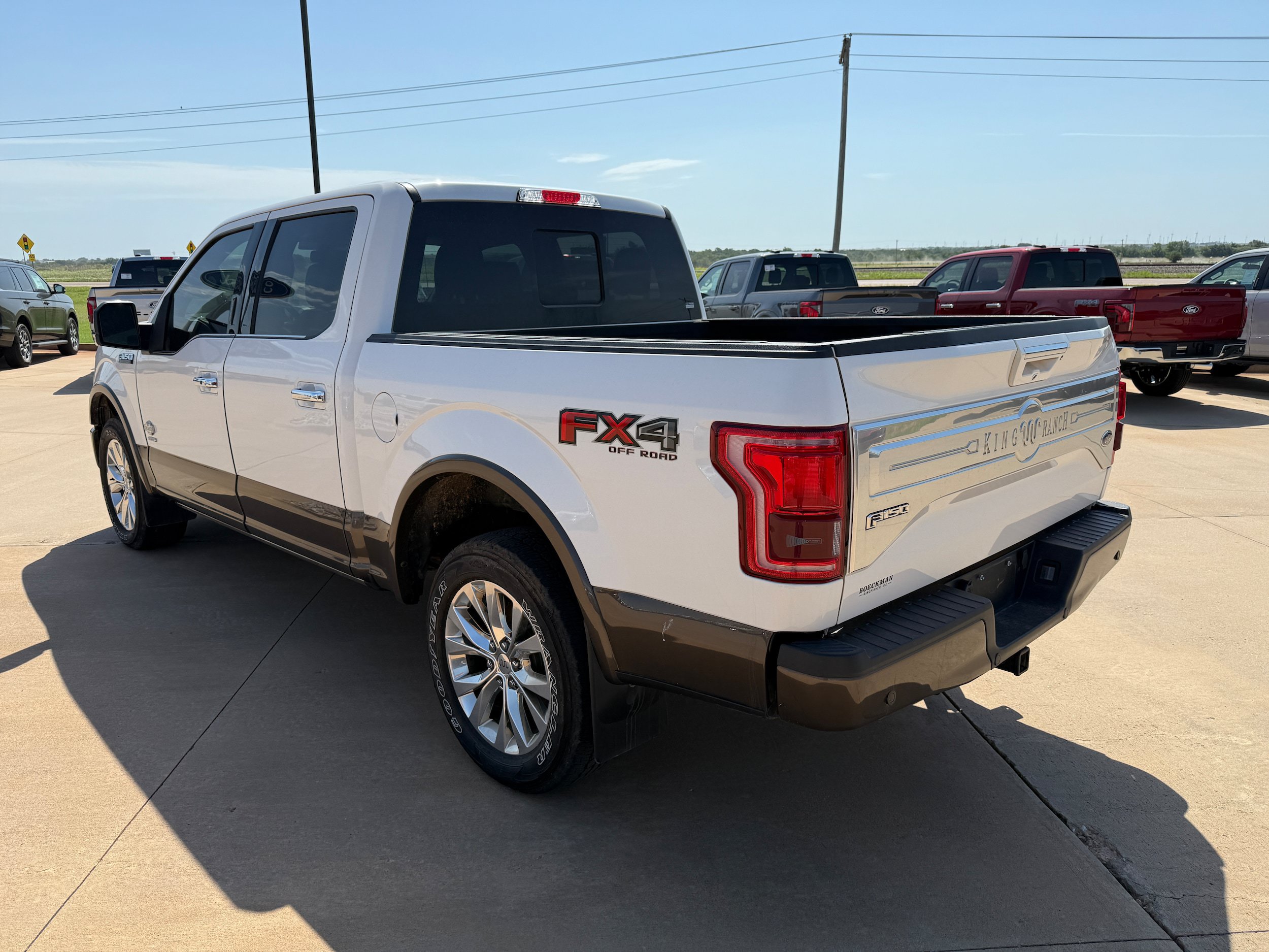 Used 2016 Ford F150 King Ranch w/ Equipment Group 601A Luxury AWD/4WD image 5