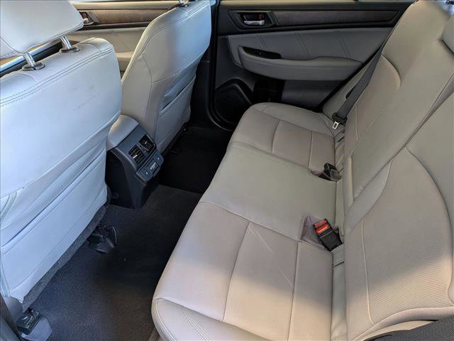 Used 2018 Subaru Outback 2.5i Limited AWD/4WD image 19