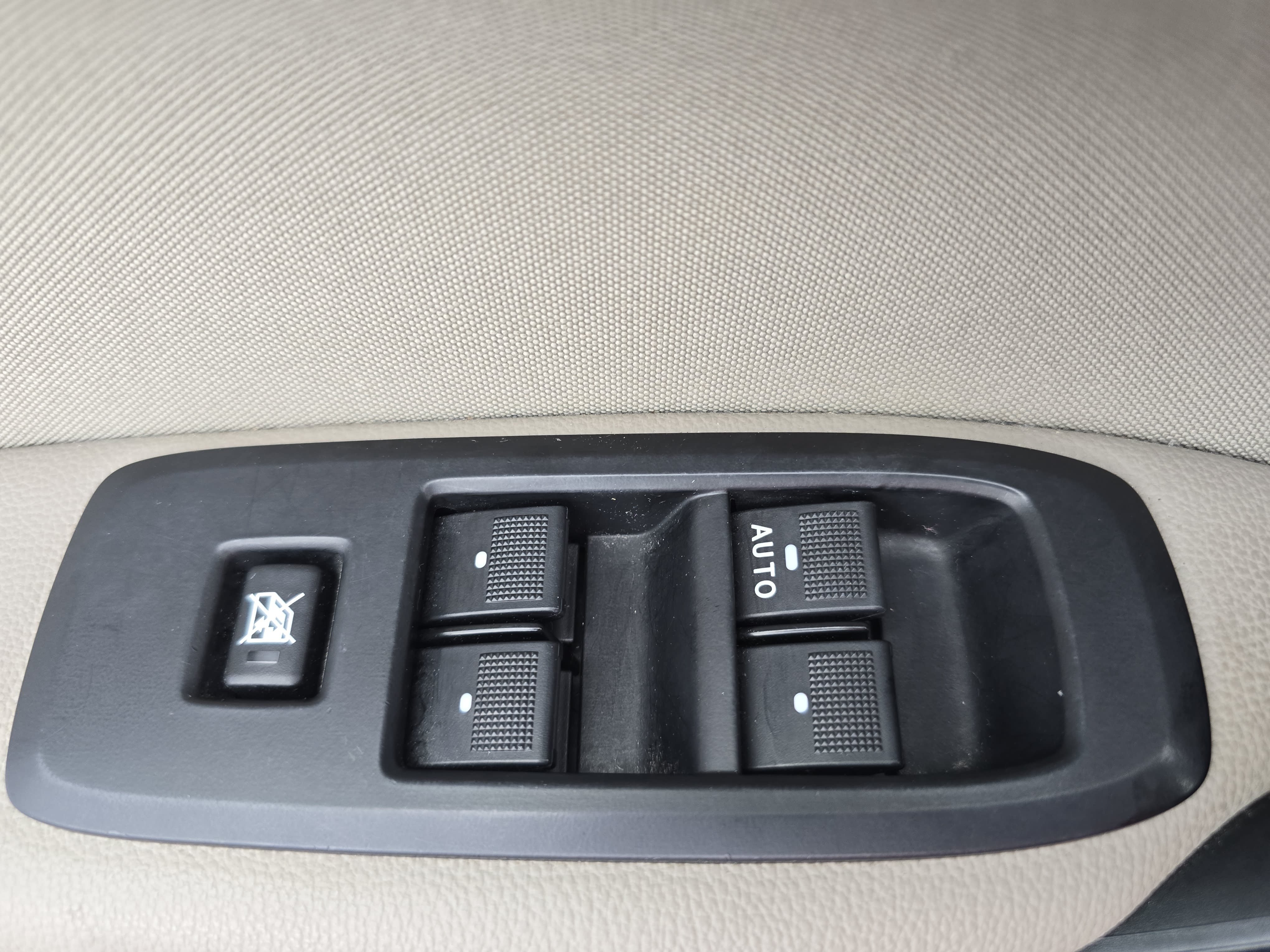 Used 2019 Ford Ranger XLT w/ Equipment Group 301A Mid RWD image 26