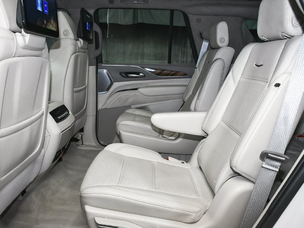 Used 2022 Cadillac Escalade Sport Platinum AWD/4WD image 52