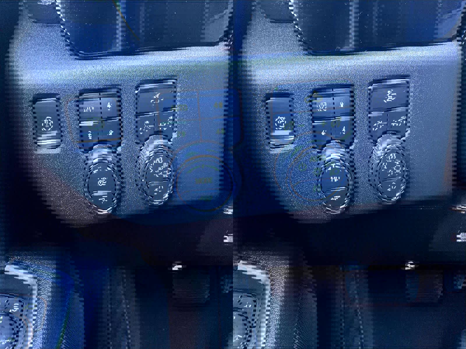 Used 2023 Chevrolet Silverado 1500 RST w/ Z71 Off-Road Package image 25