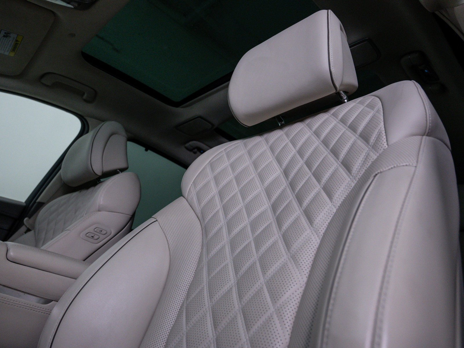 Used 2024 Genesis GV80 3.5T Prestige Signature image 23