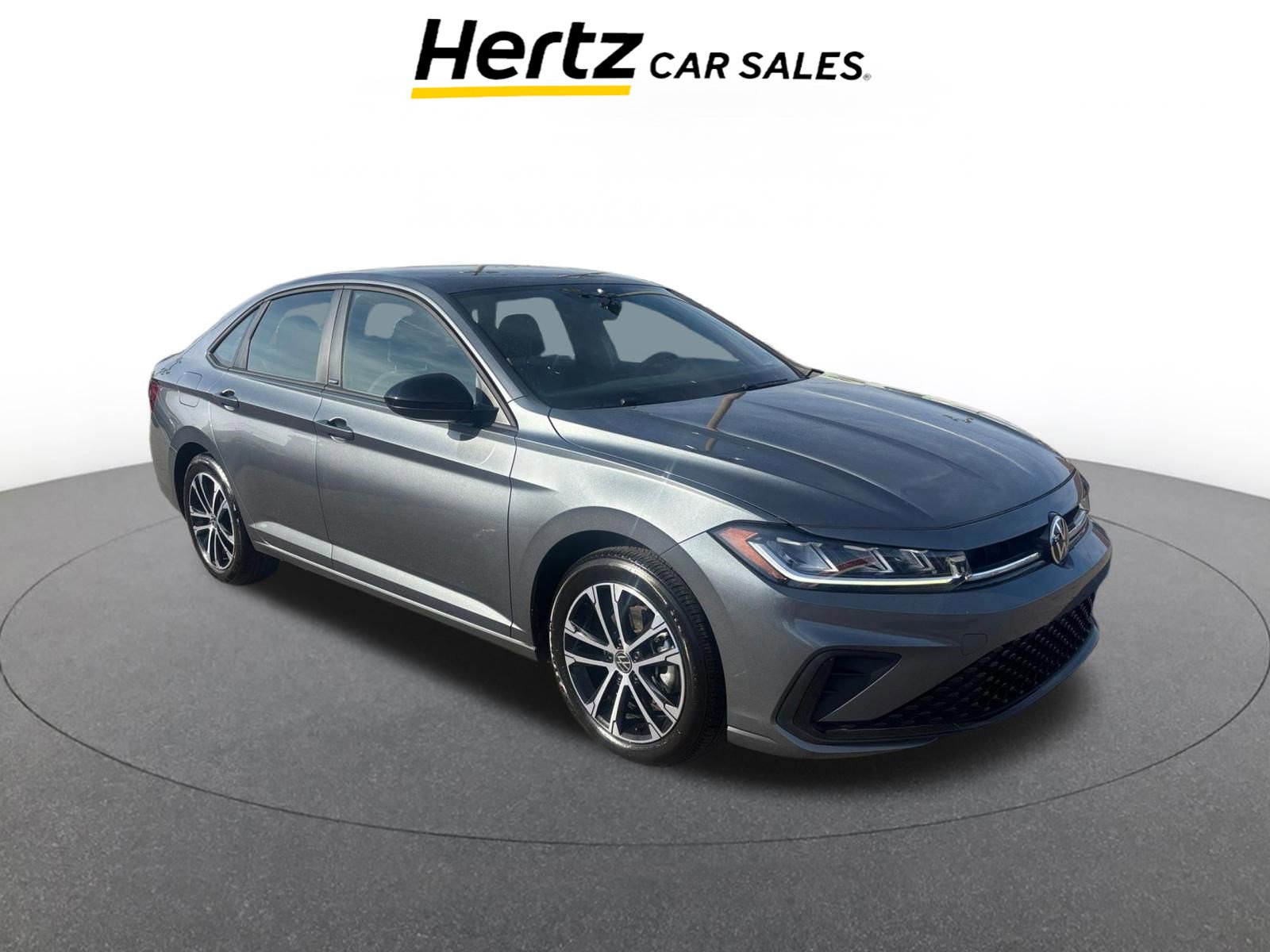 Used 2025 Volkswagen Jetta Sport image 1