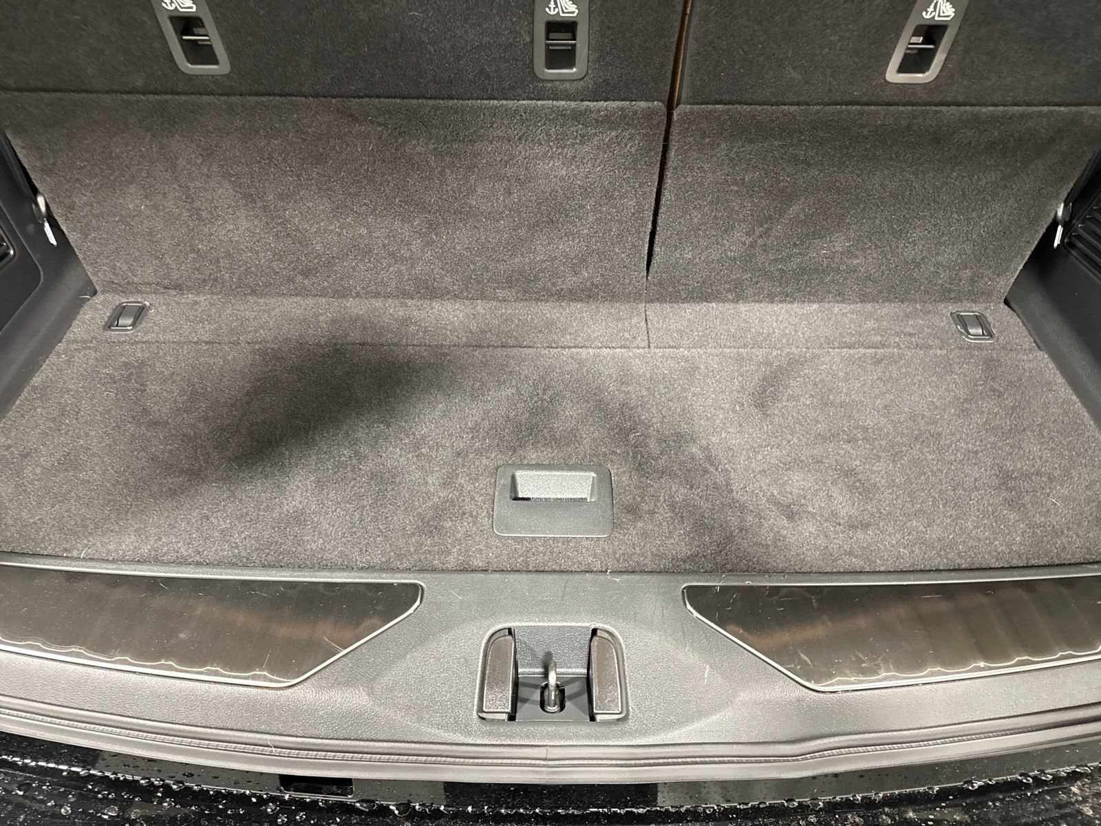 Certified 2025 INFINITI QX80 Luxe AWD/4WD image 30