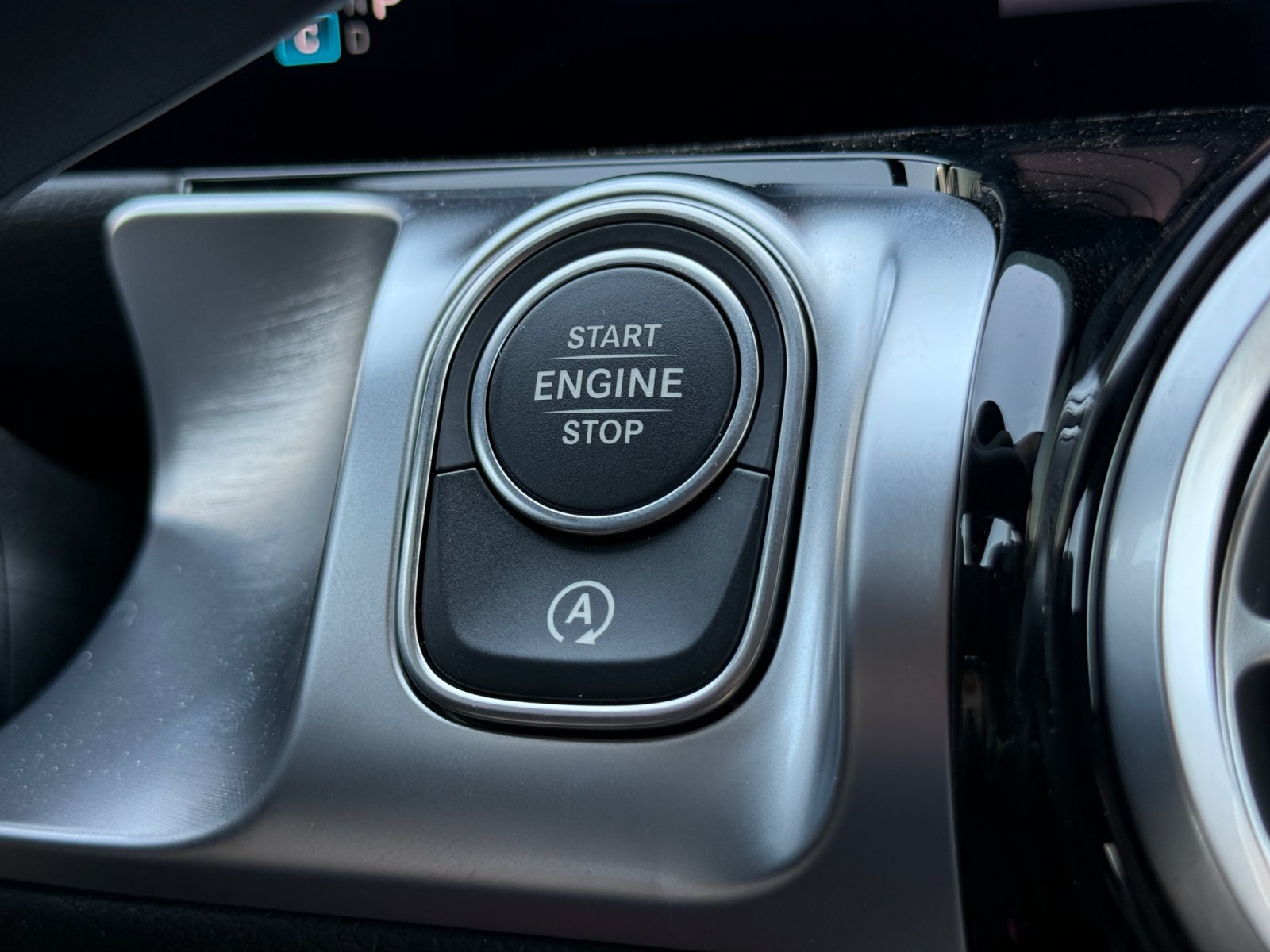 New 2026 Mercedes-Benz GLB 250 4MATIC image 30
